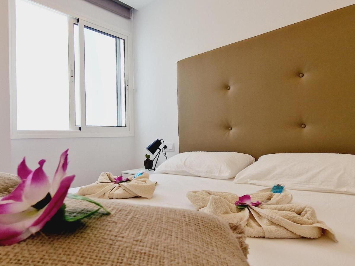 Rooftop Las Vistas, 2 Bedrooms First Line Лос Кристианос Экстерьер фото